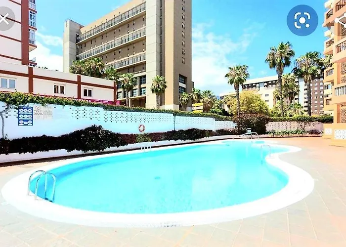 Apartahotel Alfa Omega