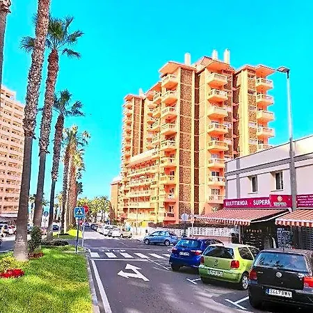 Aparthotel Alfa Omega